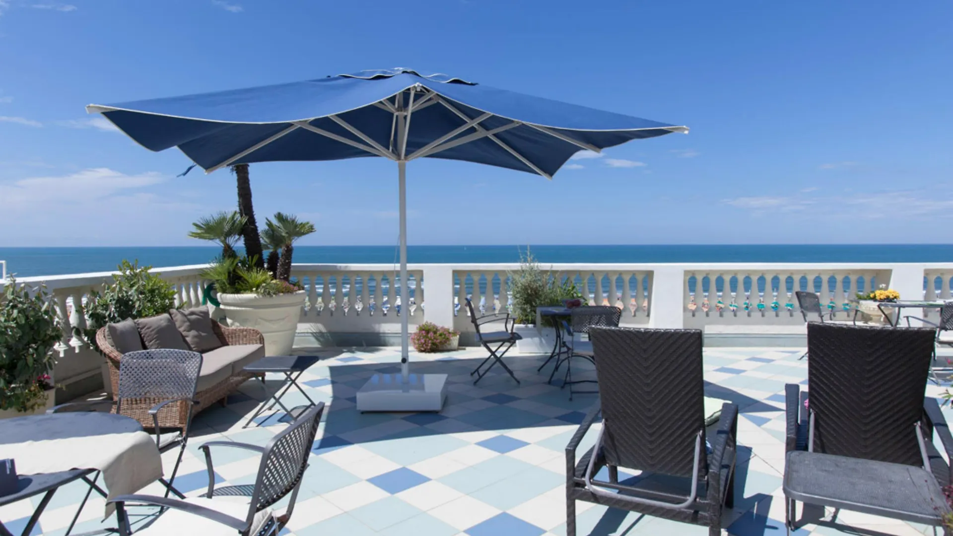 Palace Hotel Viareggio 4*,  Italy